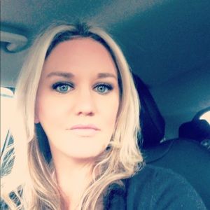 Meet your Posher, Tanya